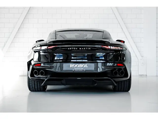 Aston Martin DBS