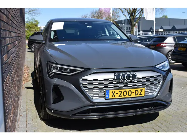 Audi Q8 e-tron