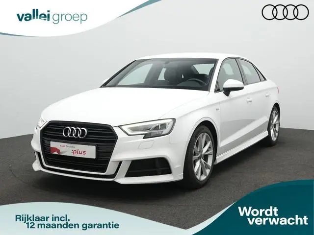 Audi A3 Limousine 35 TFSI 150 pk S-tronic CoD S-Line | Stoelverwarming | Navigatie | Carplay | Parke...