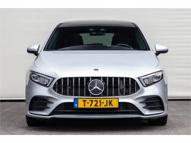 Mercedes-Benz A-klasse 200 AMG Premium, Pano, Widescreen, Sfeerverlichting, 19"