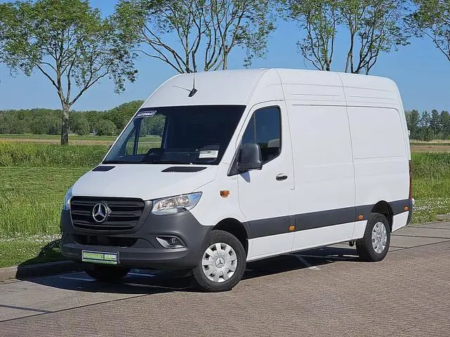 MERCEDES-BENZ SPRINTER 317 l2h2 mbux rwd euro6!