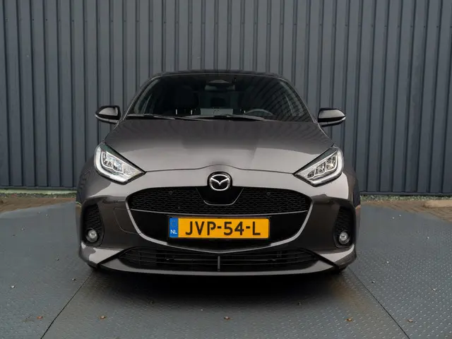 Mazda 2 Hybrid