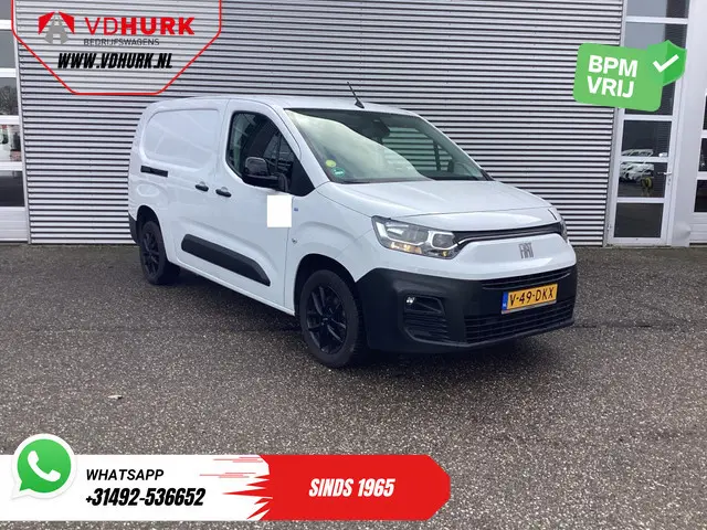 Fiat Doblò 1.5D 130 pk L2 Riem.V.V/ CarPlay/ Navi/ Camera/ PDC/ LMV/ Cruise/ Airco