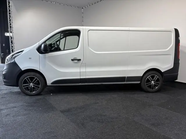 OPEL VIVARO 1.6 dsl L2H1 Euro 6 Airco 