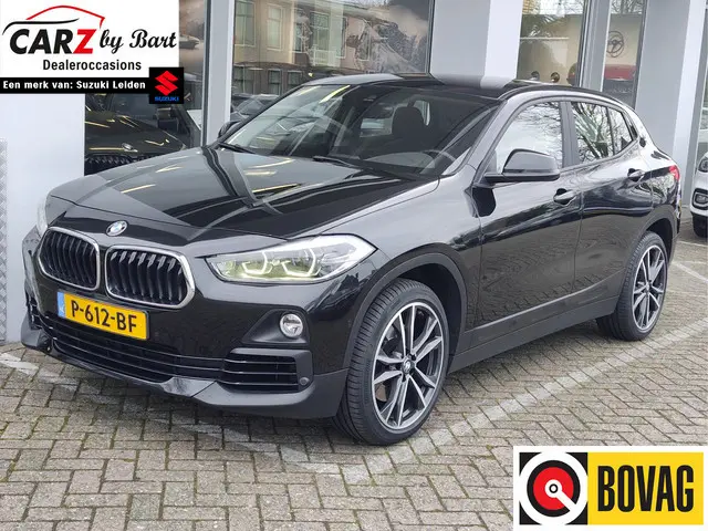 BMW X2 xDRIVE20i EXECUTIVE AUTOMAAT Elek. achterklep | 4x4 | LED | Stoelverwarming