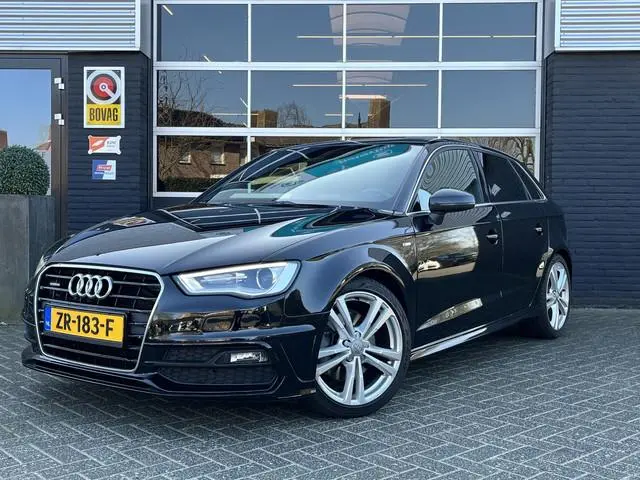 Audi A3 Sportback 1.8 TFSI QUATTRO S-LINE AUTOMAAT