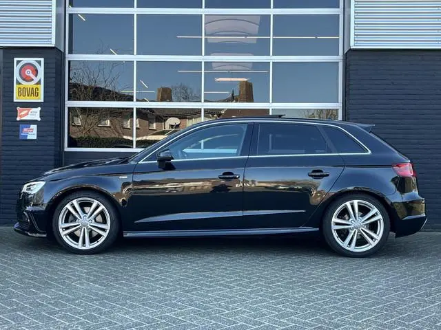 Audi A3 Sportback 1.8 TFSI QUATTRO S-LINE AUTOMAAT