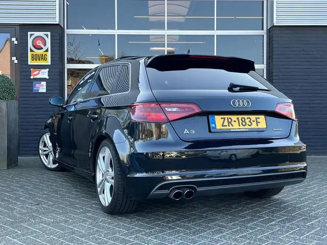 Audi A3 Sportback 1.8 TFSI QUATTRO S-LINE AUTOMAAT