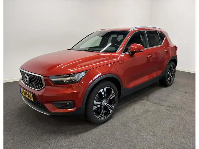 Volvo XC40 T5 262pk AUT7 PHEV Business Pro Adapt. Cruise/ Stuur en Stoelverw./ Camera