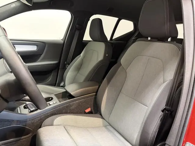 Volvo XC40 T5 262pk AUT7 PHEV Business Pro Adapt. Cruise/ Stuur en Stoelverw./ Camera