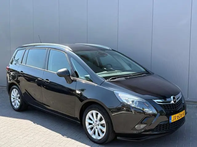 Opel Zafira Tourer 1.4T 140PK Design Edition 7pers. Bluetooth/Stoelverwarming/Cruise-control
