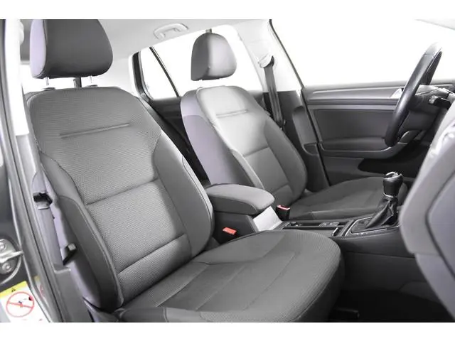 Volkswagen Golf 1.0 TSI Comfortline *1ste Eigenaar*Navigatie*Camera*