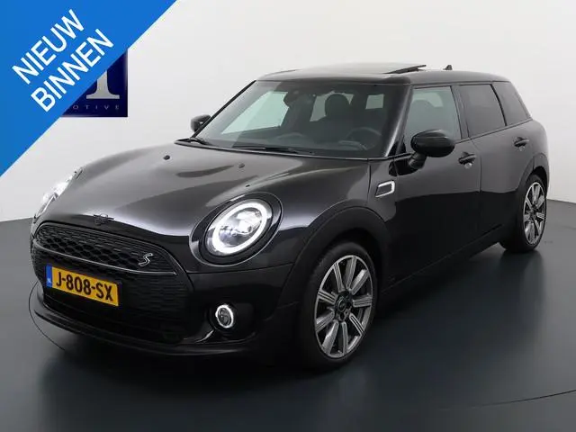 Mini Mini Clubman 1.5 Cooper Richmond Park Edition | PANORAMA DAK | CAMERA| STOELVERW. | LEER| KEYLE...