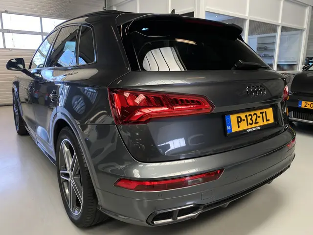 Audi SQ5 3.0 TFSI SQ5 quattro Pro Line Plus Pano dak, B&O Audio, Luchtvering