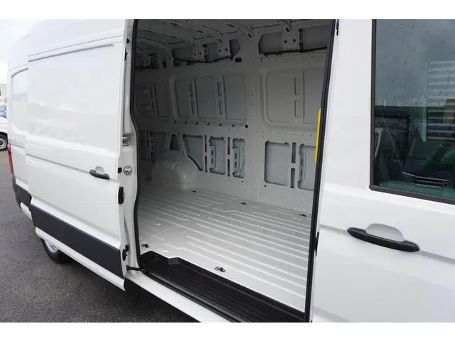 Volkswagen Crafter 177pk L4H3/L3H2 Facelift  LED Apple Carplay Camera Parkeersensoren Trekhaak Digit...