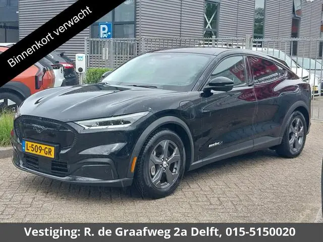 Ford Mustang Mach-E Extended RWD 98 kWh SOH 94% | Navigatie | Trekhaak | Stuur-& Stoelverwarming | L...