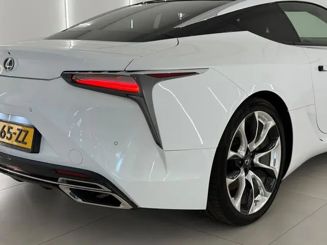 Lexus LC