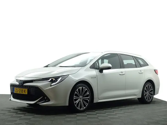 Toyota Corolla Touring Sports 1.8 Hybrid Executive Aut- Head Up, Virtual cockpit, Stoelverwarming, C...