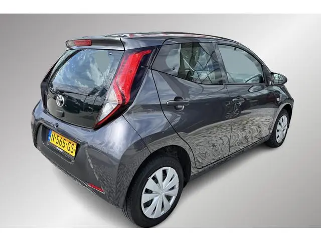 Toyota Aygo 1.0 VVT-i x-fun, Bluetooth, Airco!