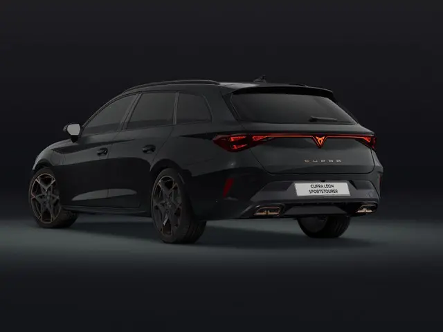 Cupra Leon 1.5 TSI e-Hybrid VZ Performance 272PK Intelligent Drive HERWAARDERING € 4.000,- Inruilpre...