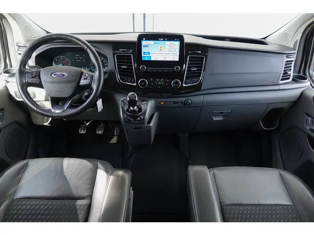 Ford Transit Custom L2H1 | Dubbele Cabine | 5-Persoons | 2.0 Tdci 185Pk | Sport 320 | 2x Schuifdeur...