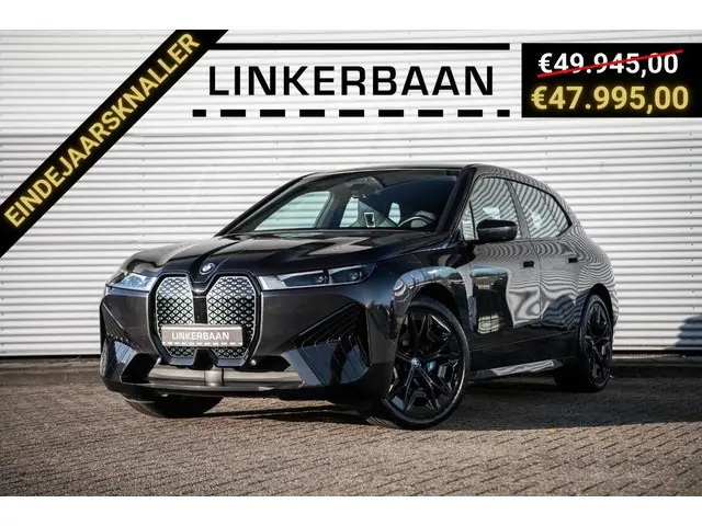 BMW iX xDrive40 High Executive 77 kWh | Sportpakket | Panodak Skylounge | 22 inch | NL auto |