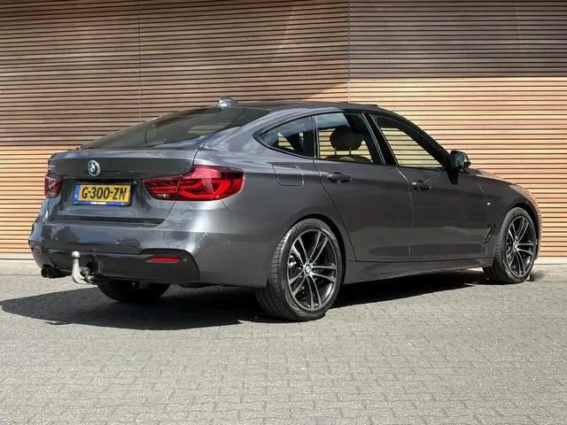 BMW 3-serie Gran Turismo 320i High Executive Edition Trekhaak wegklapbaar / Lederen bekleding / Pano...