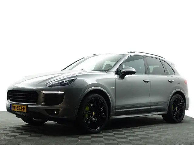 Porsche Cayenne 3.0 S E-Hybrid Sport Design Aut- Volledig Dealer Onderhouden, Sport Chrono, Bose Aud...