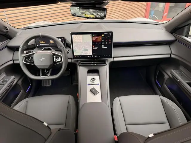 Polestar 4