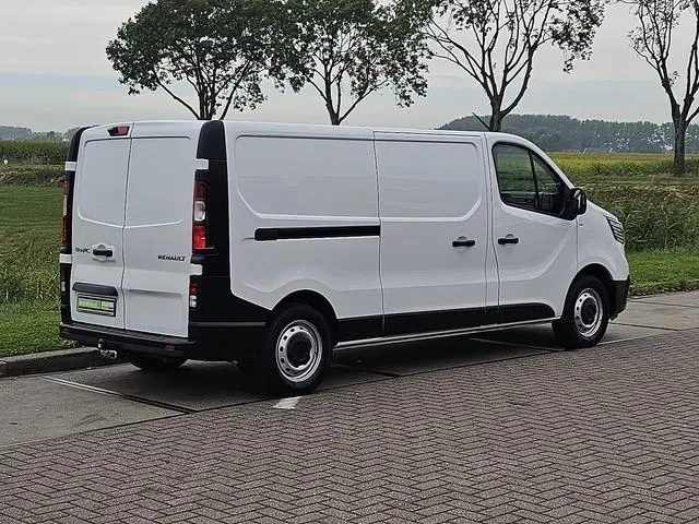 RENAULT TRAFIC 2.0 DCI 130  l2h1 44 dkm.!!
