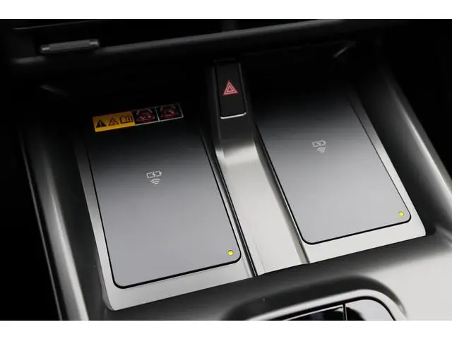 Toyota C-HR+