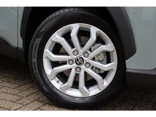 Toyota Corolla Cross Hybrid 140 Style Limited, BSM, Stuur- en Stoelverwarming