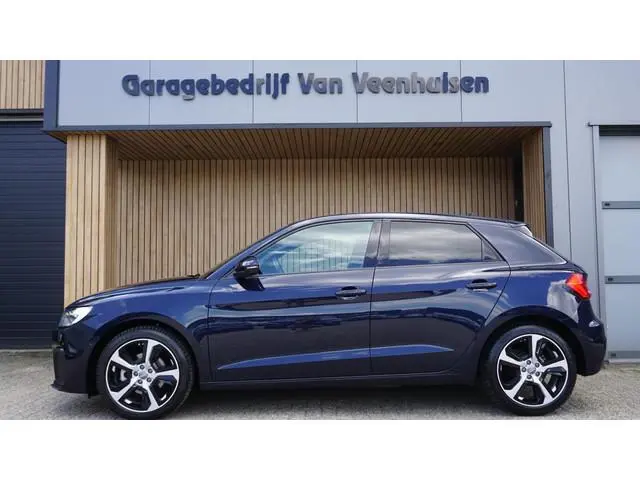 Audi A1 Sportback 35 TFSI 150pk 3x S Line Edition One Keyless Virtual B&O Ambiance Drive Select *639...