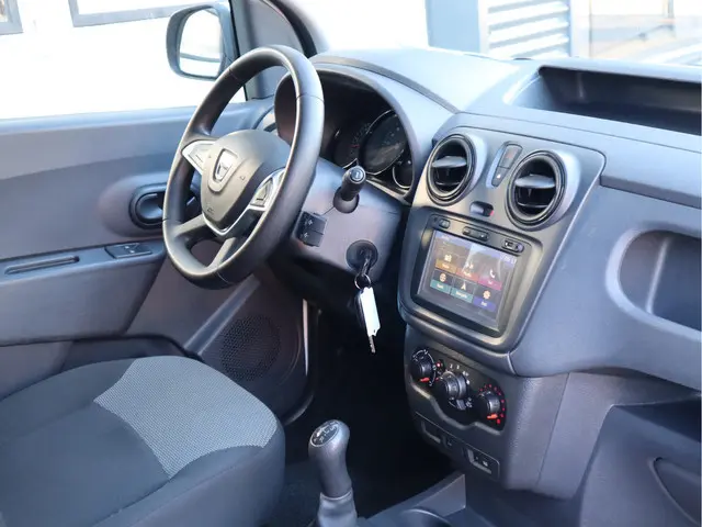 Dacia Dokker