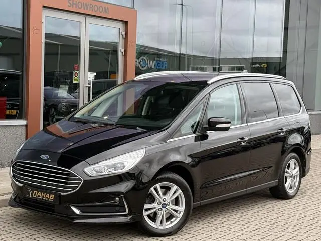 Ford Galaxy 1.5 Titanium 7 Persoons | Stoel/Stuur verwarming | Sfeerverlichting | Cruise | Apple Car...