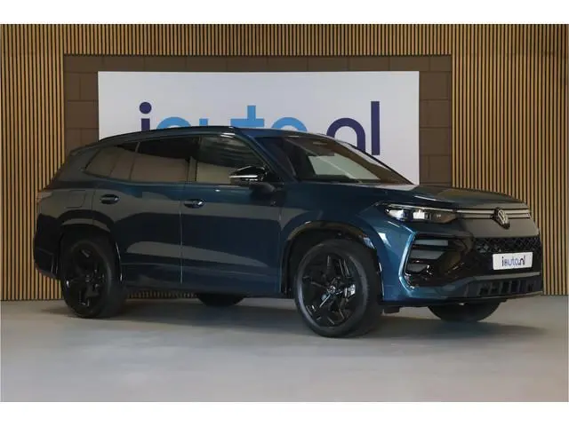 Volkswagen Tayron 1.5 eHybrid 272PK R-Line Black Style IQ.Light/Pano/Keyless/360/DCC/ACC/Dodehoek/19...