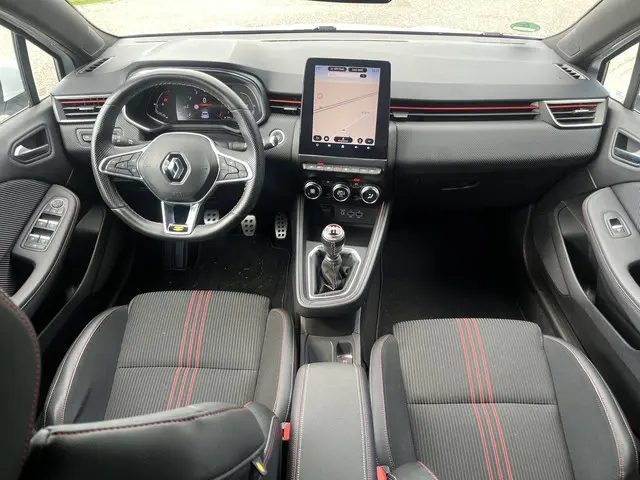 Renault Clio 1.0 TCe R.S. Line / Groot scherm/ 360 Camera / Stoelverw./ 17''LMV /