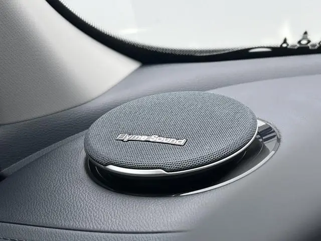 Geely E5
