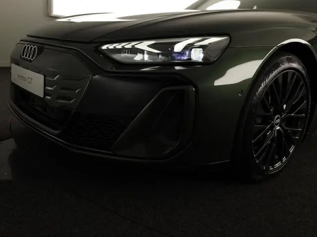 Audi e-tron GT