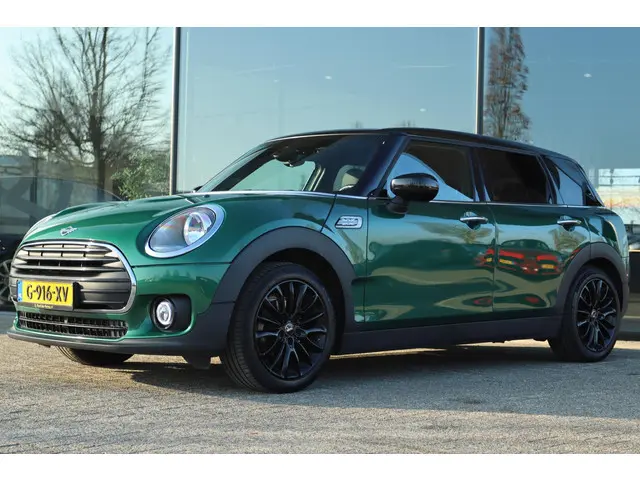 MINI MINI CLUBMAN 1.5 ONE D BUSINESS EDITION | NAVI | PDC | LMV | CRUISE | CLIMATE
