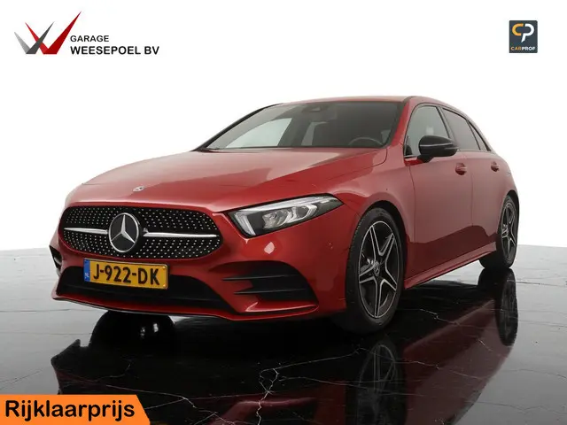 Mercedes-Benz A-klasse 160 Business Solution AMG - Navigatie - Camera - 18 inch LM velgen - Sportsto...