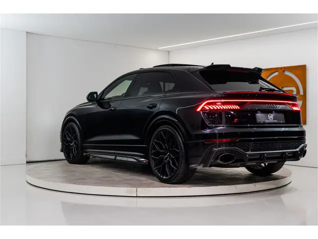 Audi RS Q8 4.0 TFSI RSQ8 Quattro 600PK | Urban Bodykit | Carbon | ''24 Vossen | Pano | B&O | VOL! 12 MND Garantie