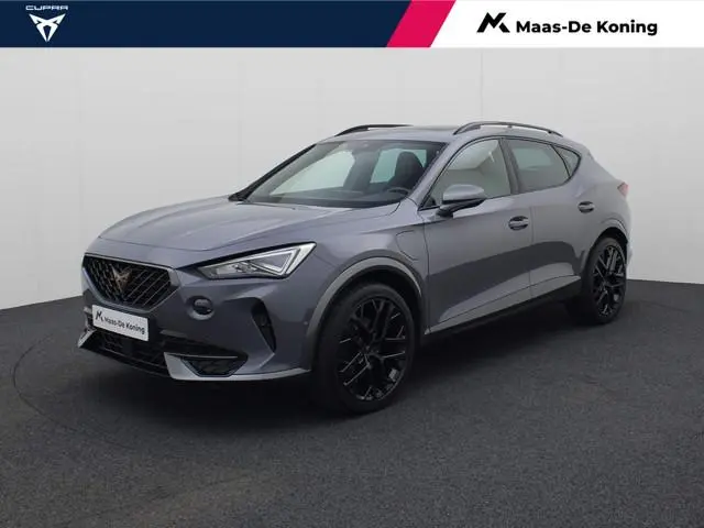 CUPRA Formentor 1.4e-Hybrid 150kW/204PK DSG · Panoramadak · Stoel-&stuurverwarming · Parkeersensoren...