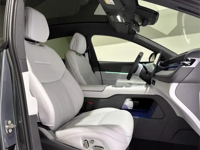 XPENG G6