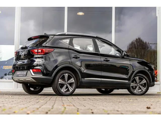 MG MG ZS EV Luxury 45 kWh | Pano | Leder | ACC