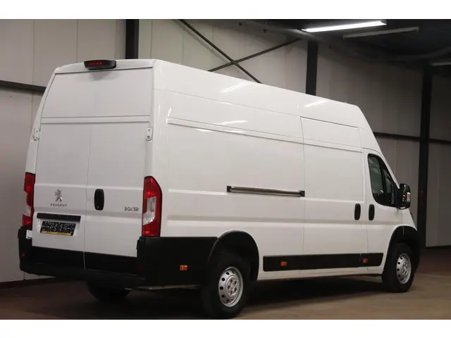 Peugeot Boxer 335 140PK L4H3 AIRCO CRUISE CONTROL