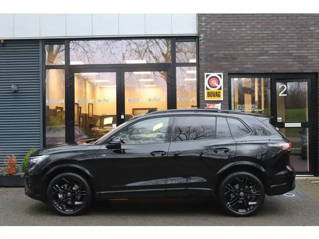 Volkswagen Tiguan 1.5 eHybrid 272pk R-Line Black Style Pano/IQ.Light HD/360/Keyless/Headup/ACC/DCC/...