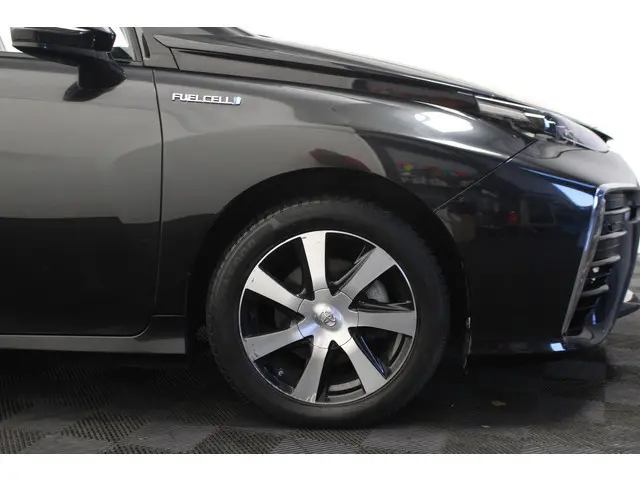 Toyota Mirai