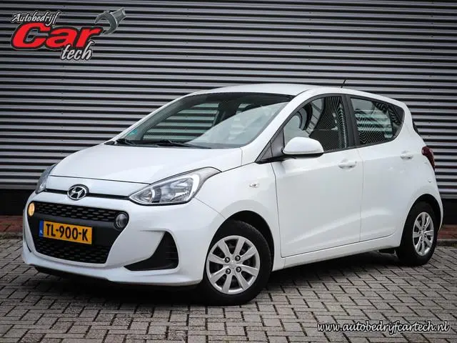 Hyundai i10 1.0i Comfort Airco | Cruise | Audio | Elektrische ramen | Trekhaak |
