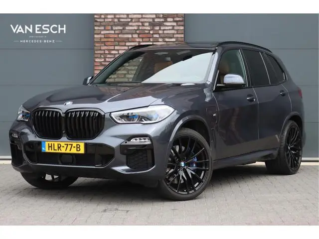 BMW X5 xDrive45e High Executive | M-Sport | Luchtvering | Achterasbesturing | Massage | HUD | Laserv...